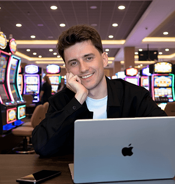 <b>Команда редакции портала "Всё об играх"</b>